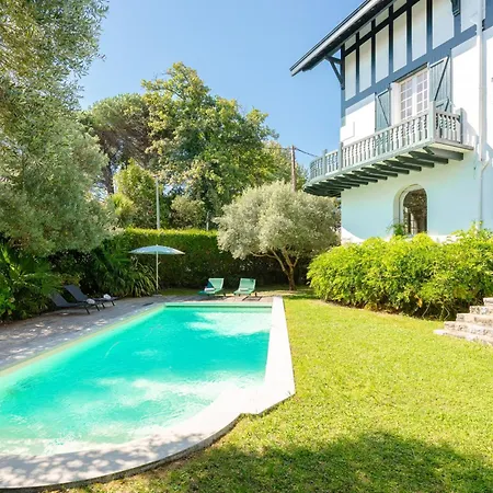 La Roseraie - Family With Swimming Pool *